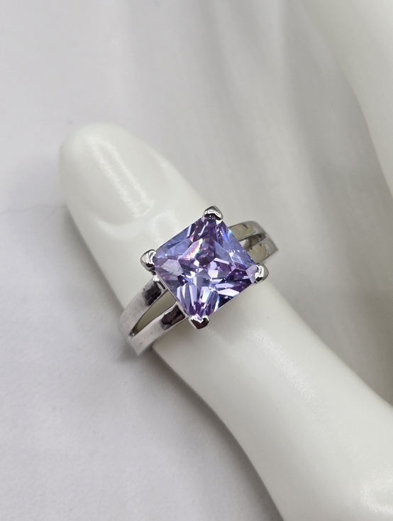 Swarovski Jewelry - Swarovski Crystal Elements Silver Ring Light Purple Amethyst Size 8.75 Prom